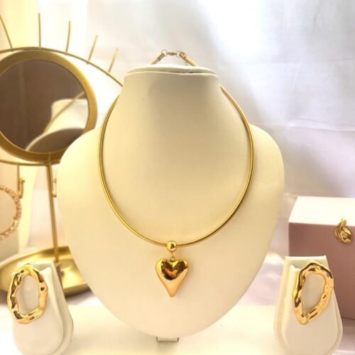 spiral heart chain