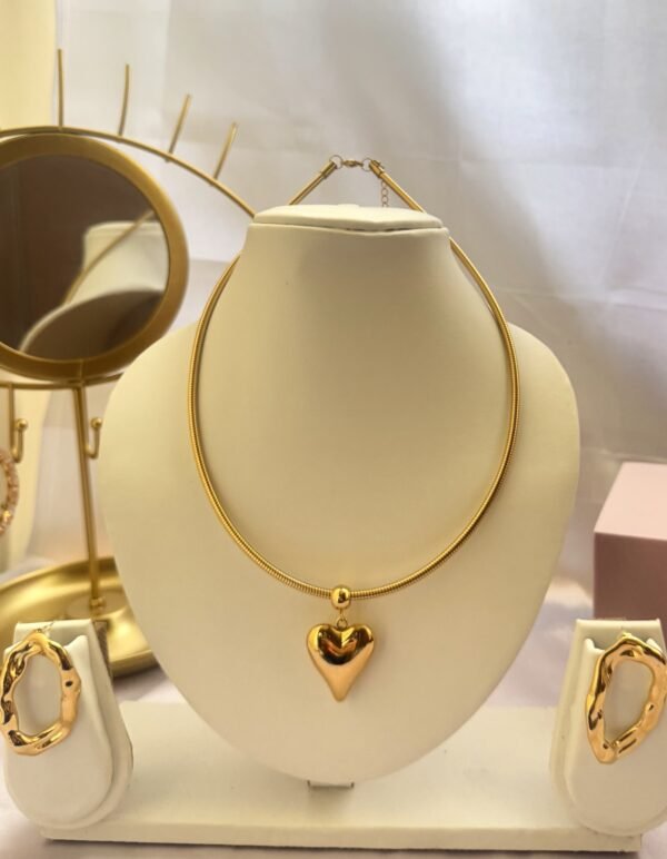 spiral heart chain heart chain