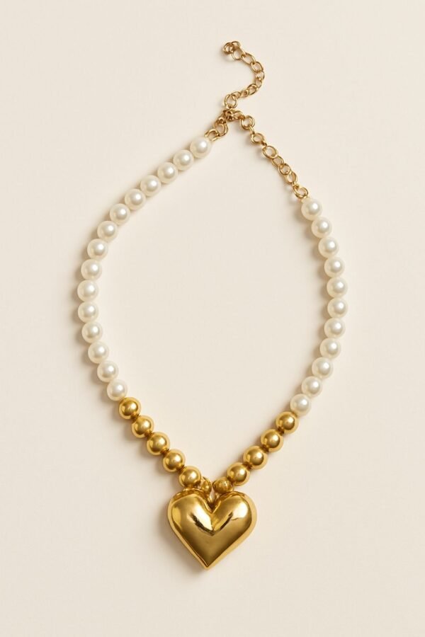 Heart pearl chain