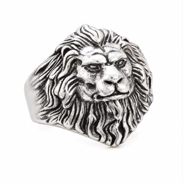 Lion Crest Pendant